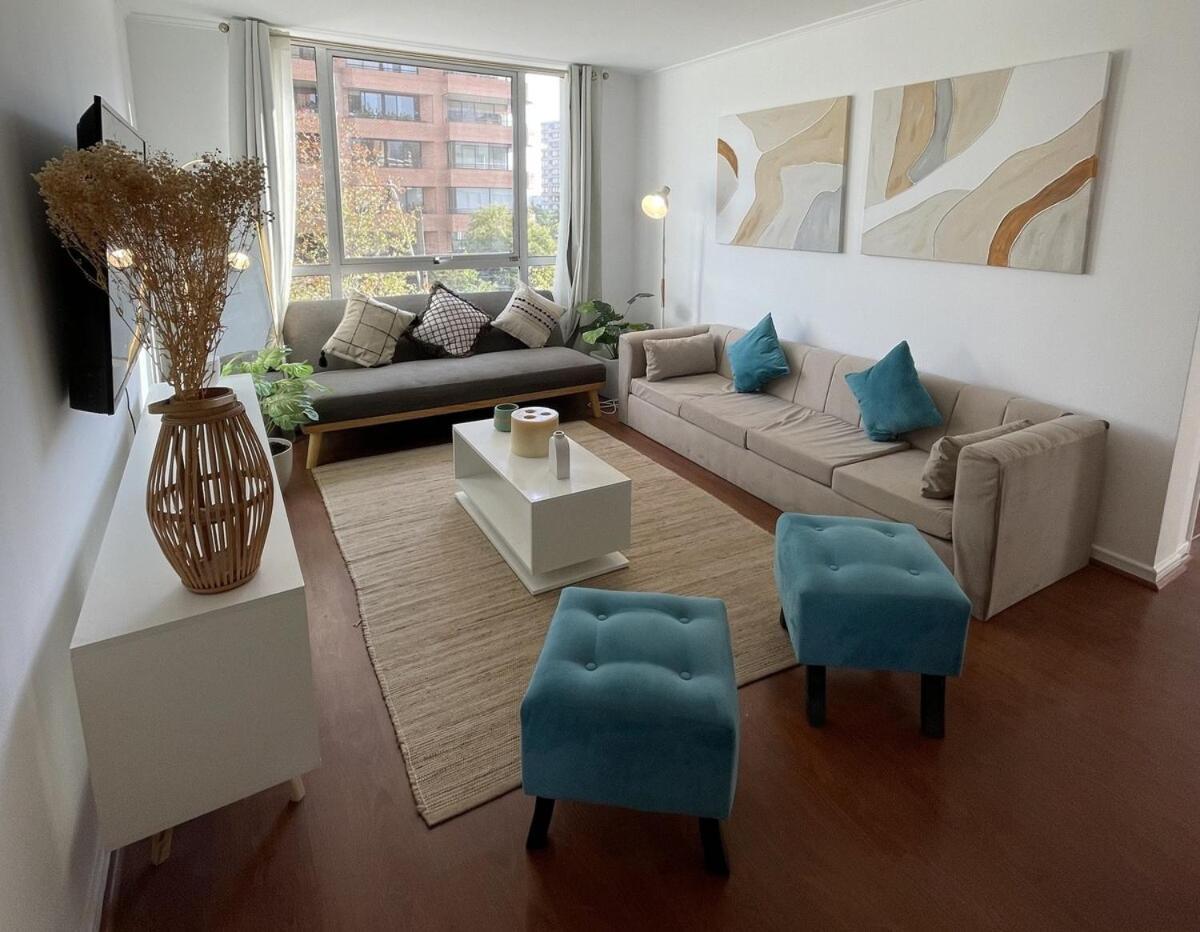 2d2b Con Estacionamiento, Metro Manquehue Apartamento *